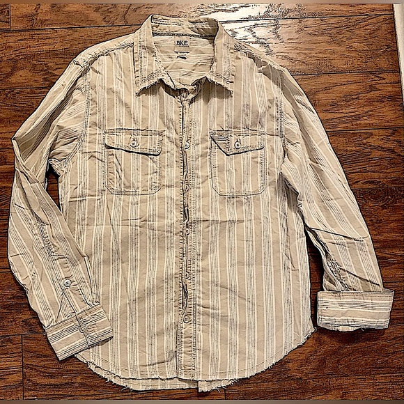Men’s Sz ( L) - BKE Western Rugged Style - Picture 1 of 6